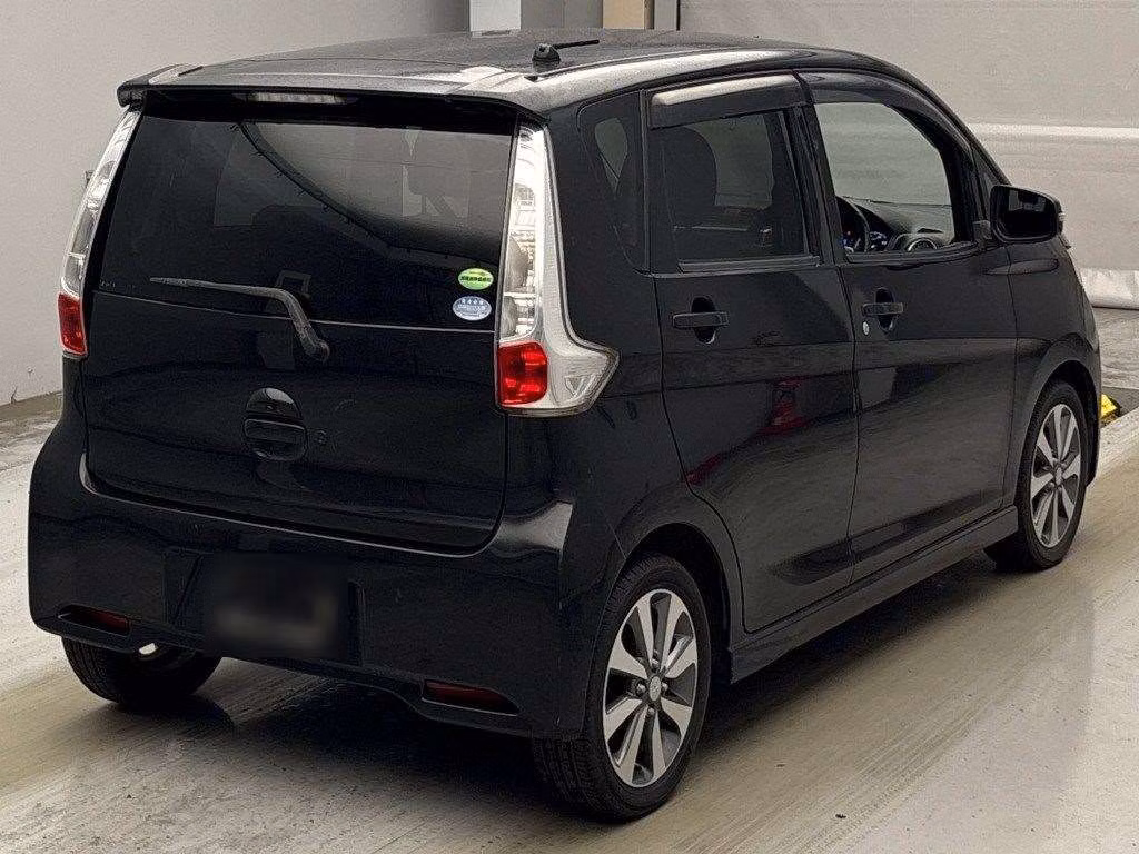 MITSUBISHI EK CUSTOM