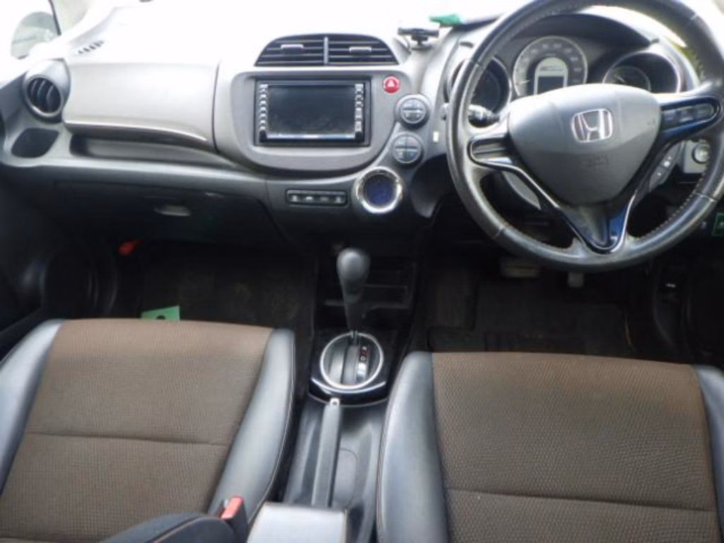 HONDA FIT SHUTTLE