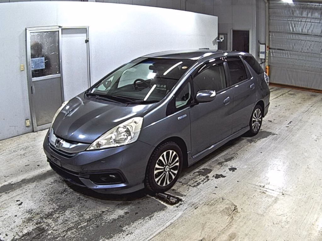 HONDA FIT SHUTTLE