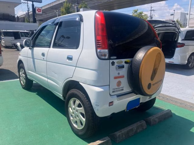 DAIHATSU TERIOS KID