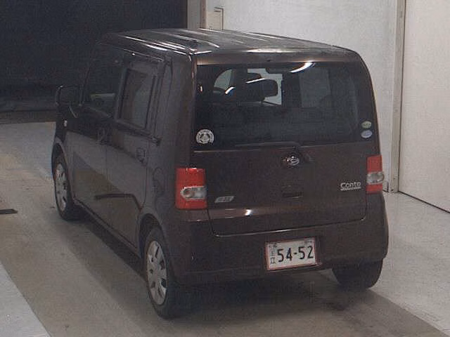 DAIHATSU MOVE CONTE