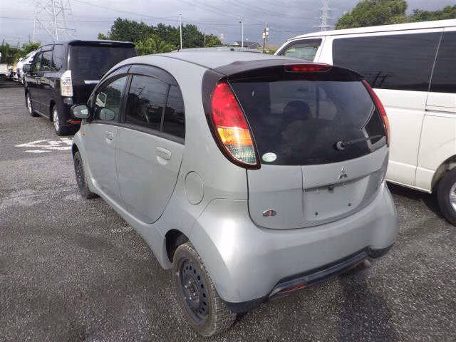 MITSUBISHI I