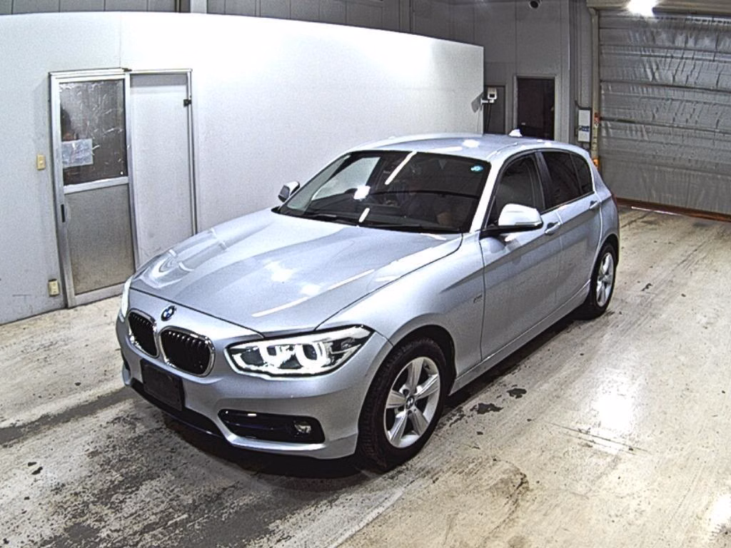 BMW 1-SERIES