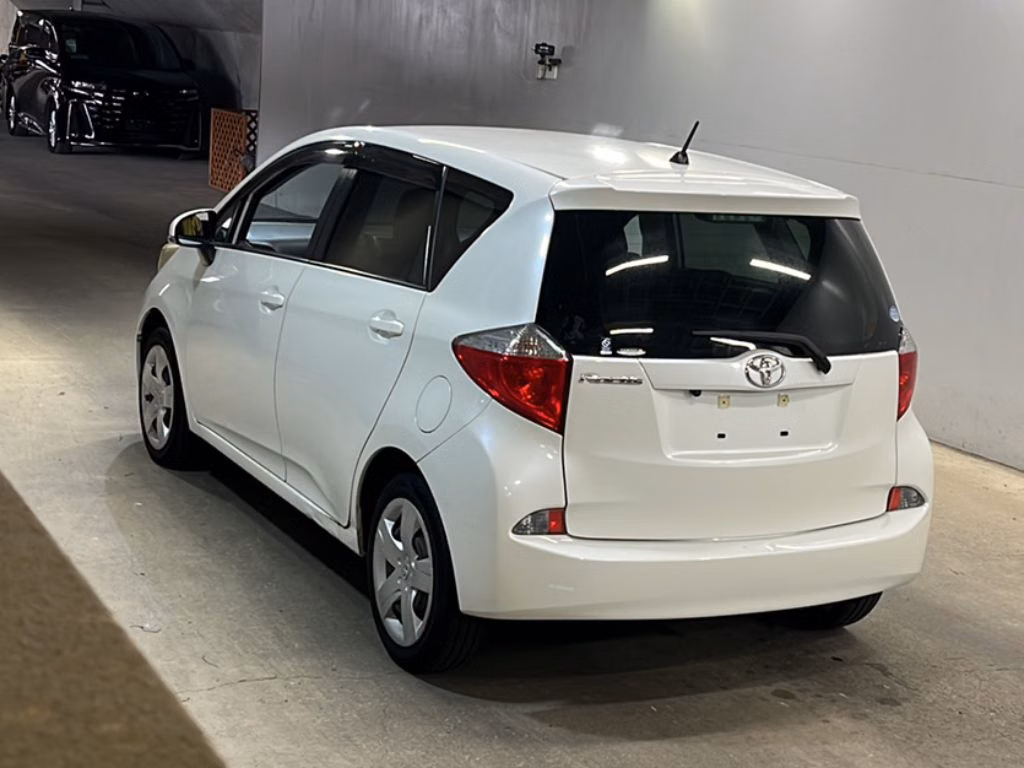 TOYOTA RACTIS