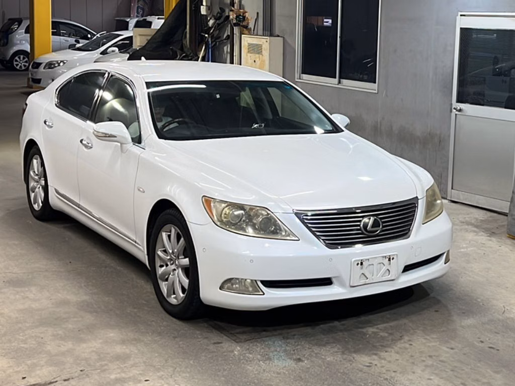 LEXUS LS460