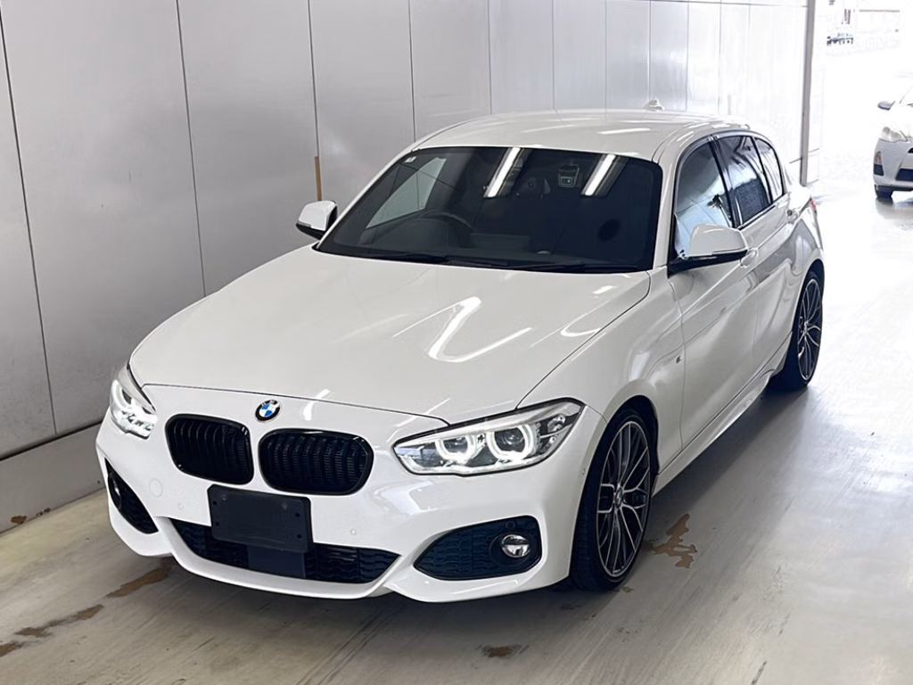 BMW 1-SERIES