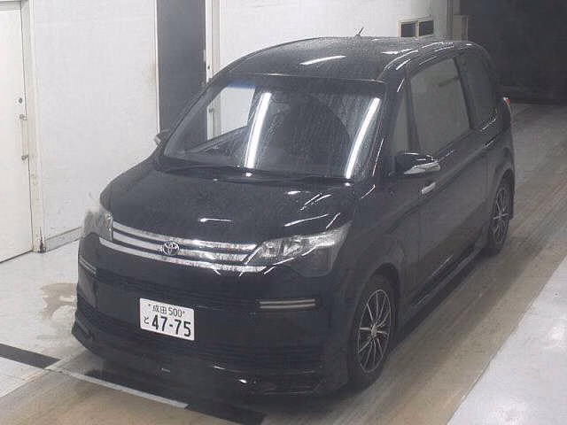 TOYOTA SPADE