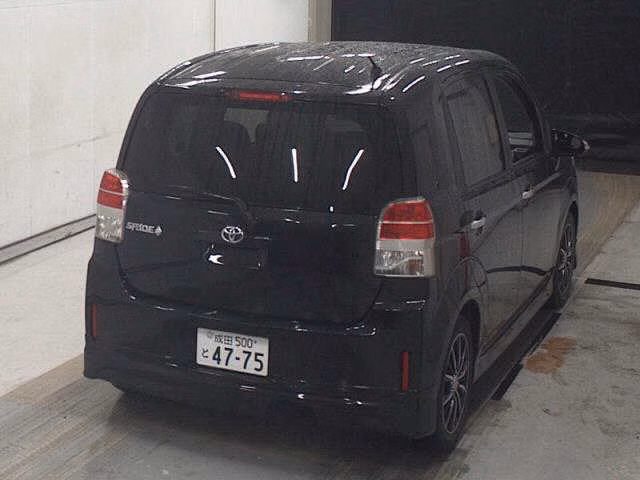 TOYOTA SPADE