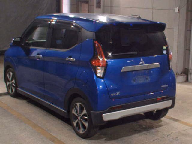 MITSUBISHI EK X