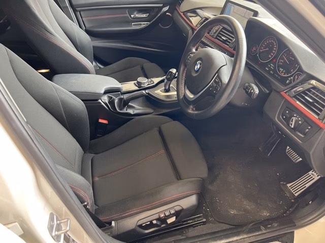 BMW 3-SERIES
