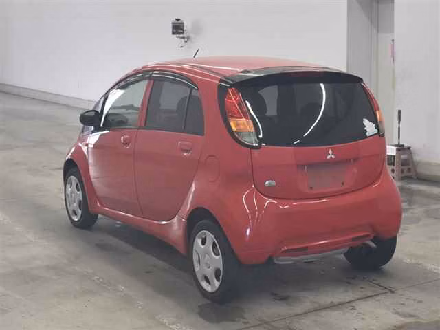 MITSUBISHI I