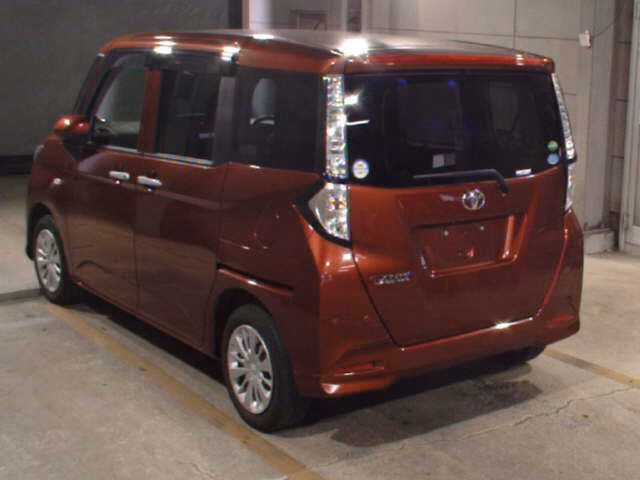 TOYOTA TANK