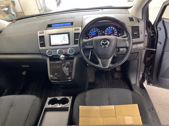 MAZDA MPV