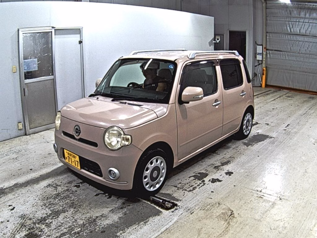 DAIHATSU MIRA COCOA