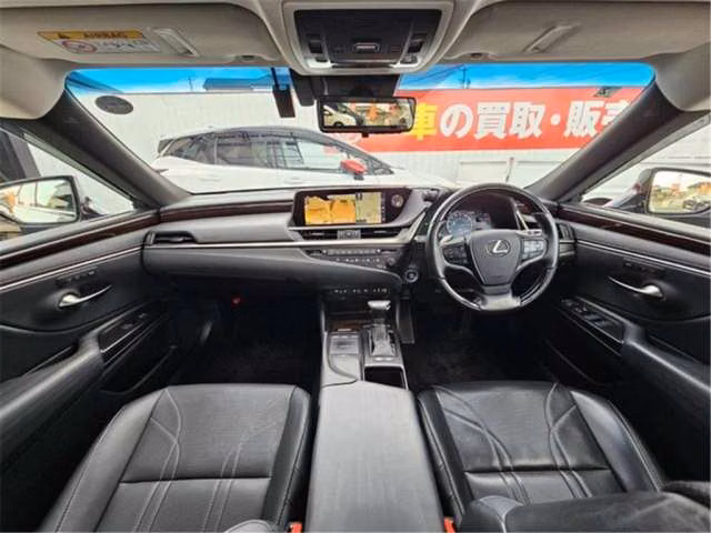 Lexus ES300h