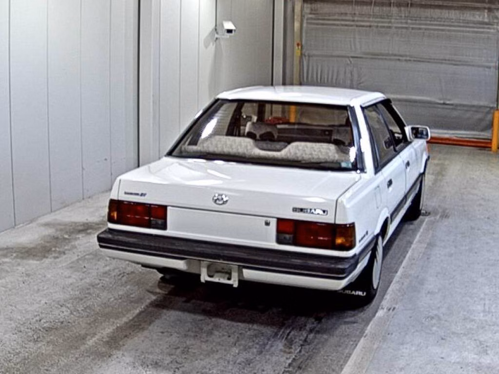 Subaru Leone