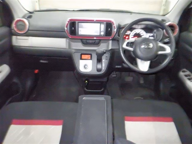 DAIHATSU BOON