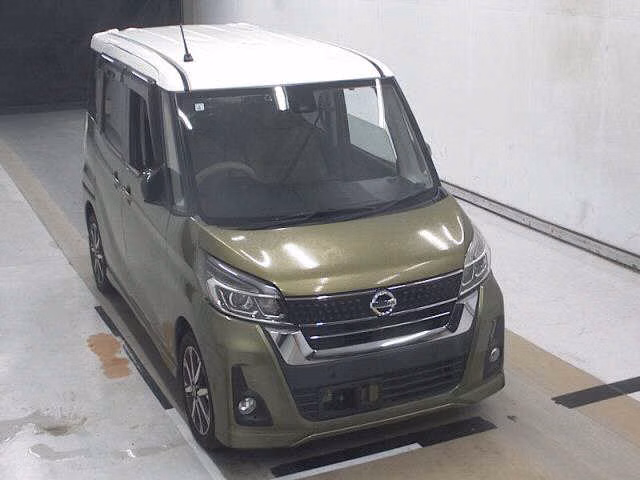Nissan DAYZ Roox