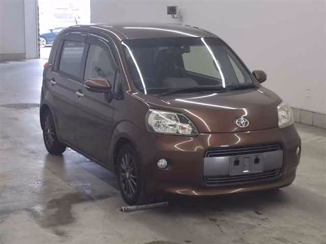 TOYOTA PORTE