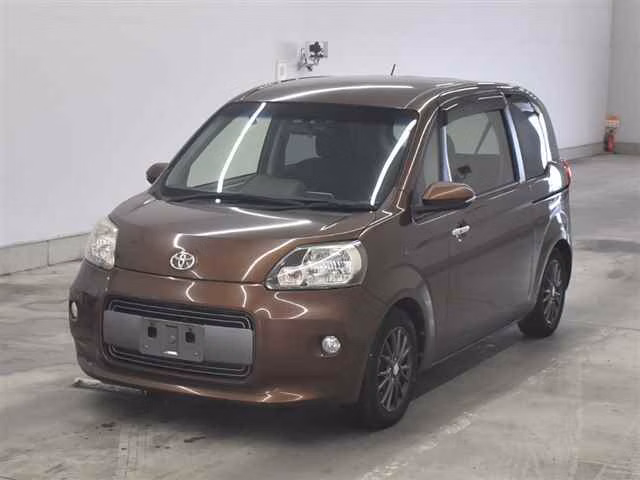 TOYOTA PORTE