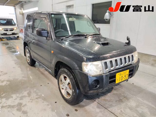 Mitsubishi Pajero Mini