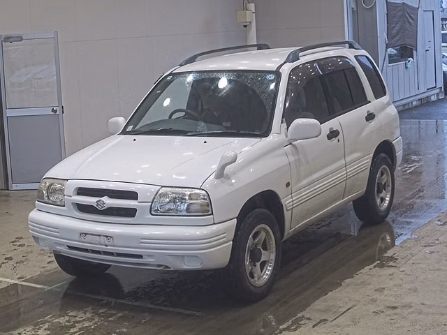 Suzuki Escudo