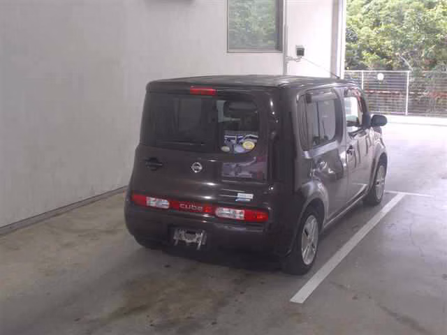 NISSAN CUBE