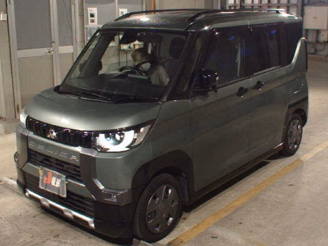 MITSUBISHI DELICA MINI