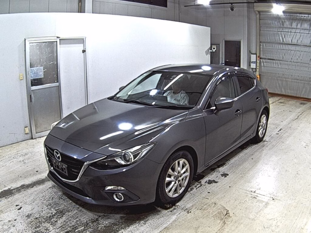 MAZDA AXELA