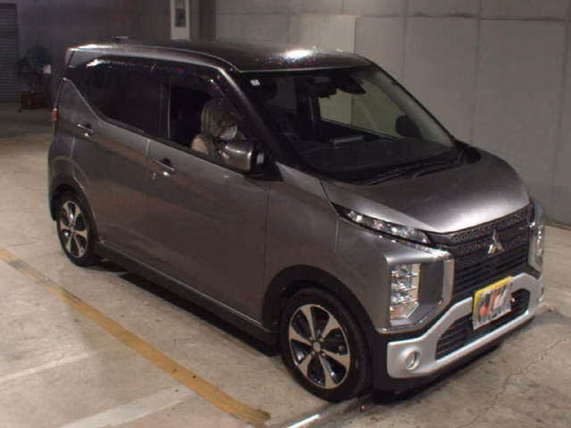 MITSUBISHI EK X