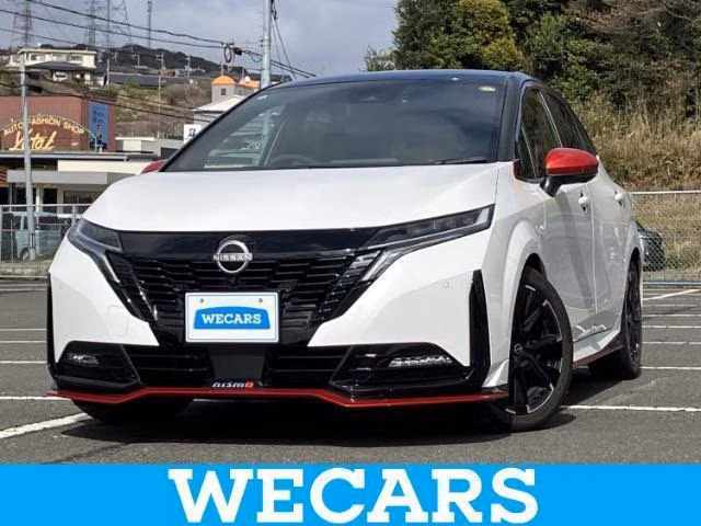 Nissan Aura