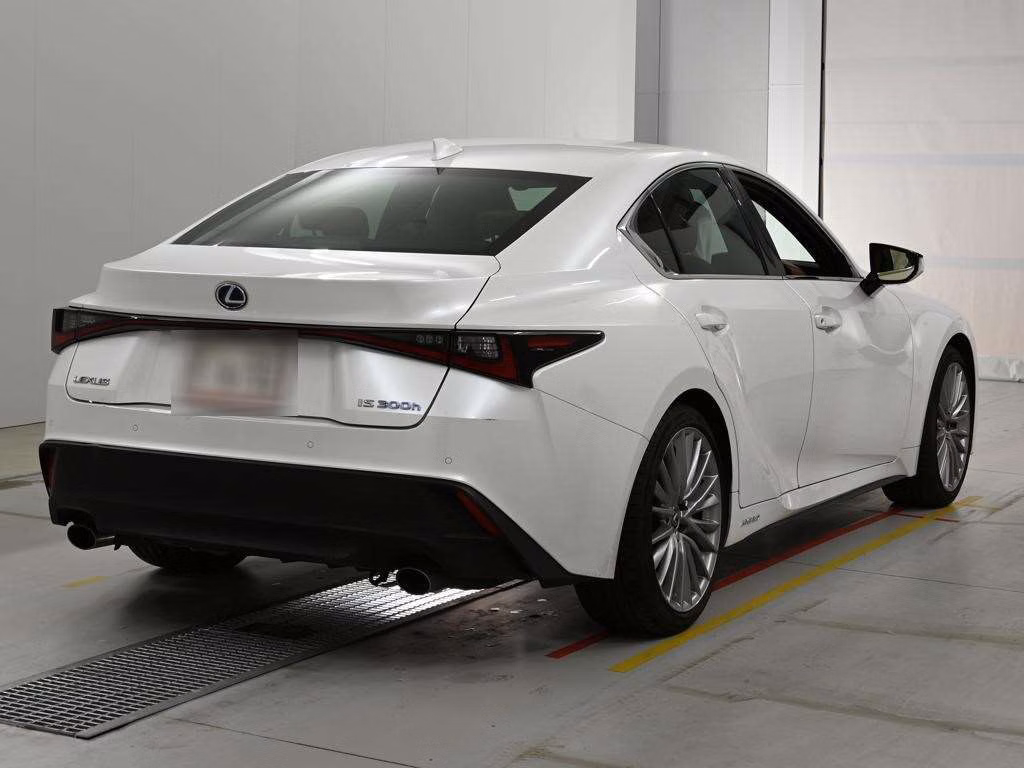 Lexus IS300h