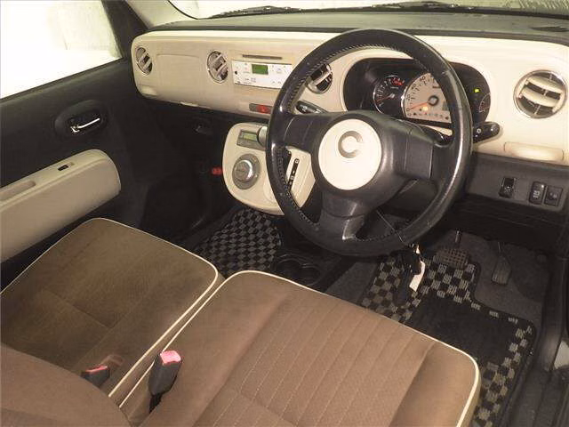DAIHATSU MIRA COCOA