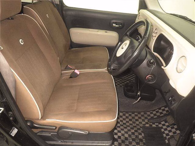 DAIHATSU MIRA COCOA