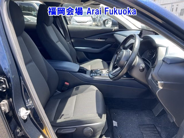 MAZDA CX-30