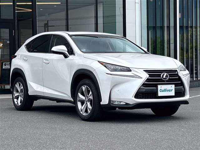 Lexus NX200t
