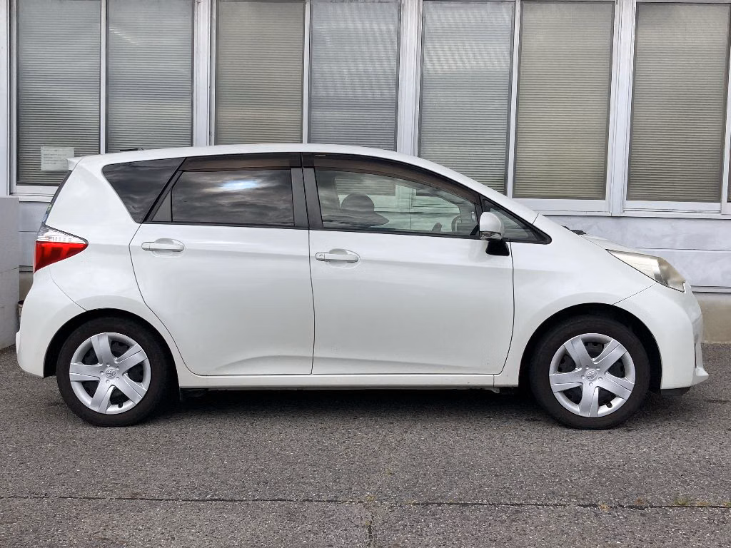 TOYOTA RACTIS
