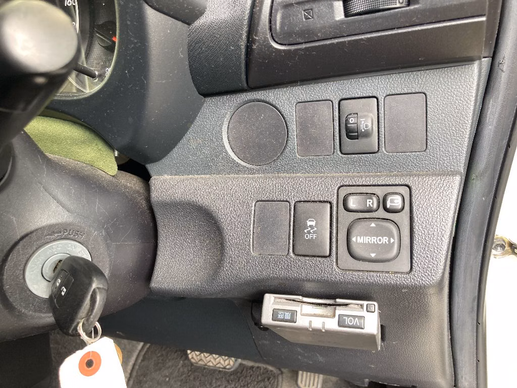 TOYOTA RACTIS