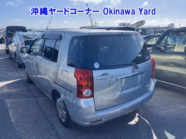 TOYOTA RAUM