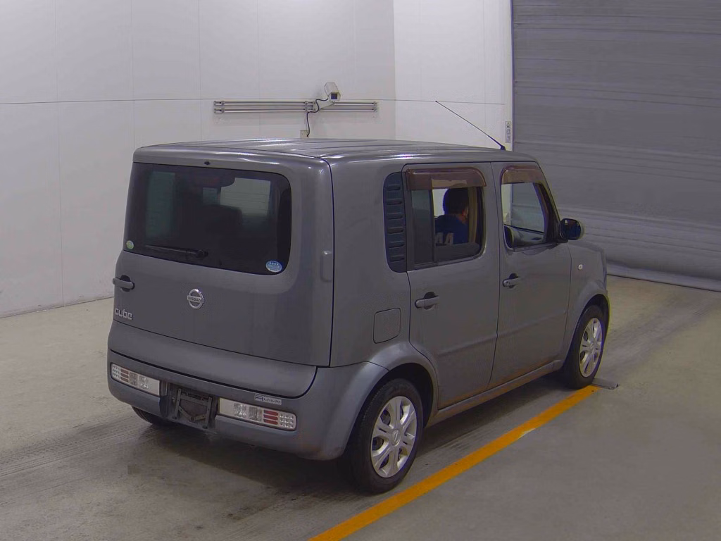 NISSAN CUBE