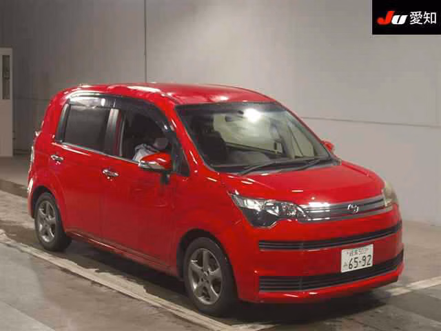 TOYOTA SPADE