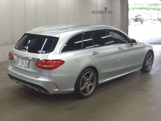 MERCEDES-BENZ C-CLASS
