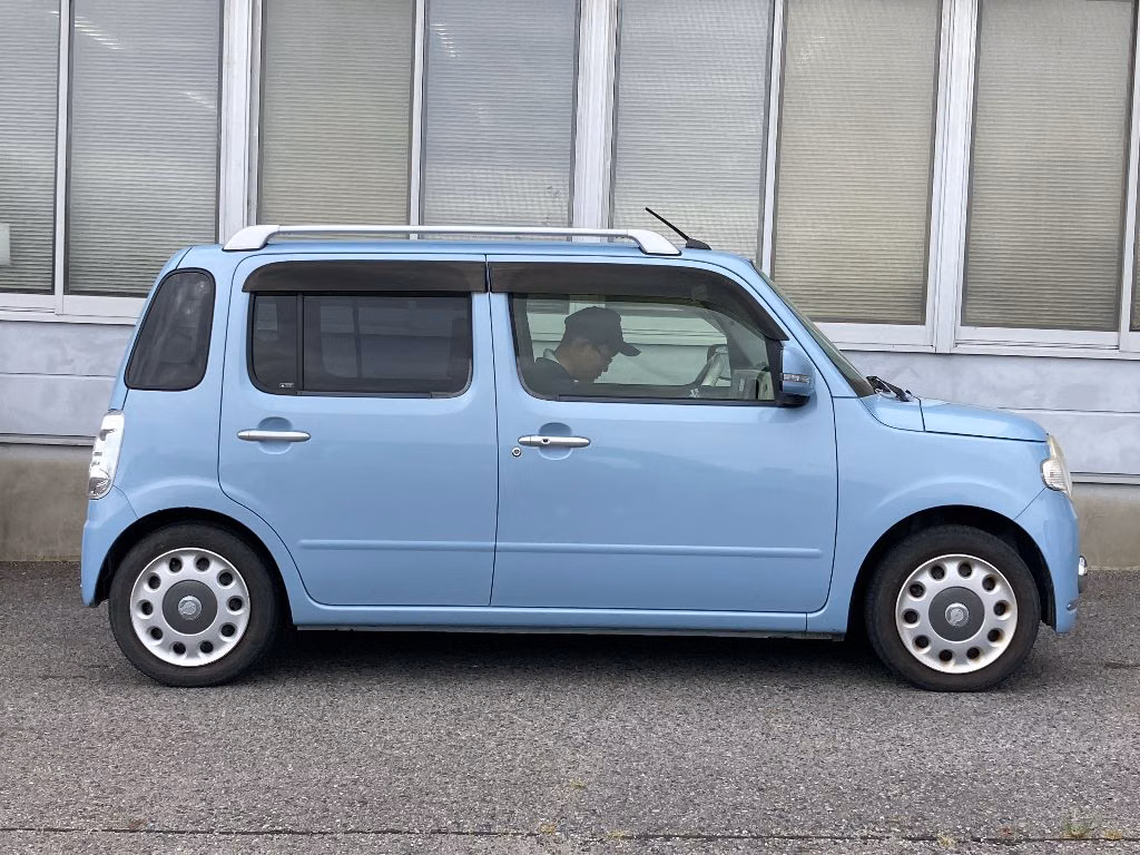 DAIHATSU MIRA COCOA