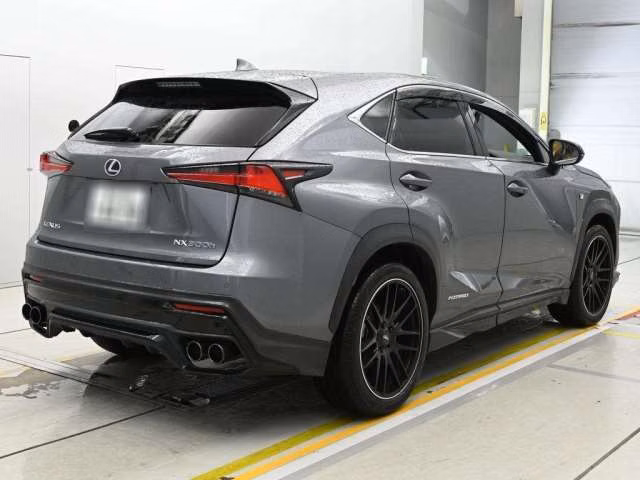 Lexus NX300h