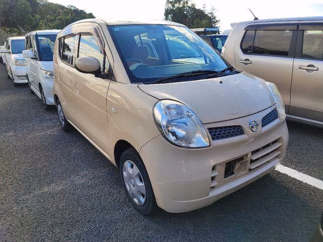 NISSAN MOCO