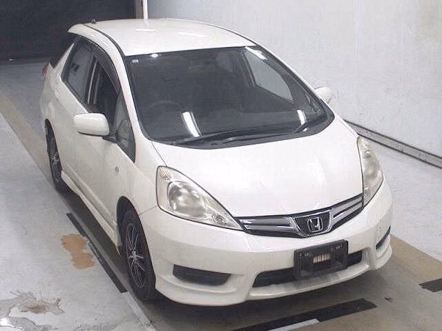 HONDA FIT SHUTTLE