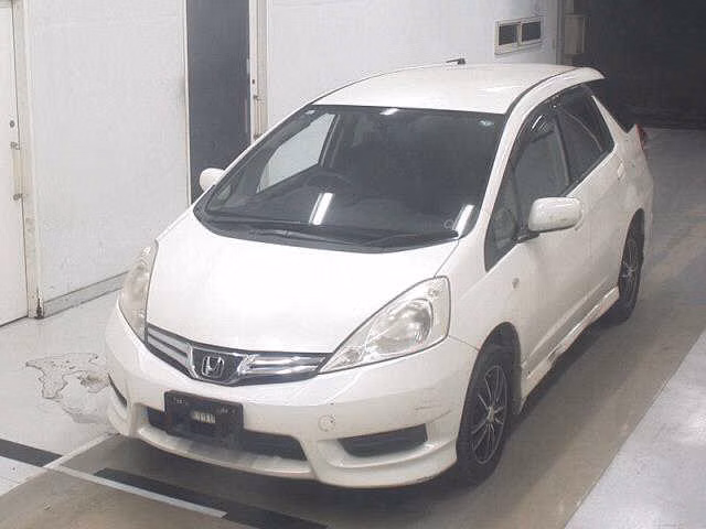 HONDA FIT SHUTTLE