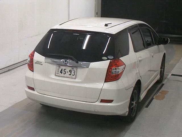 HONDA FIT SHUTTLE
