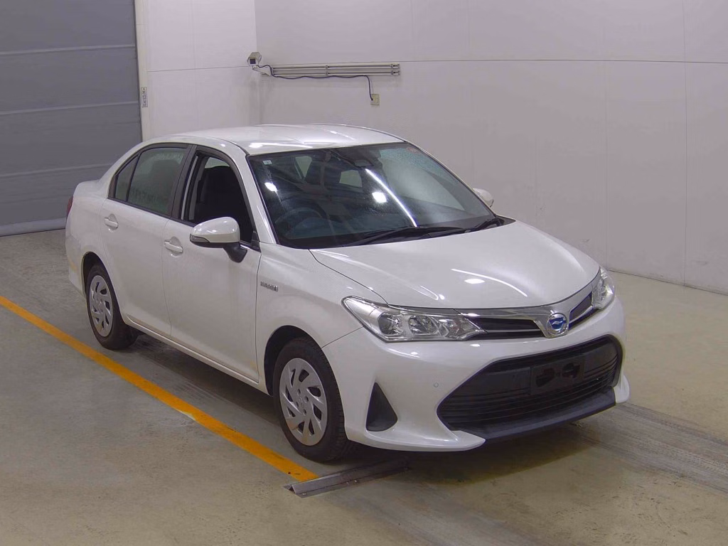 TOYOTA COROLLA AXIO