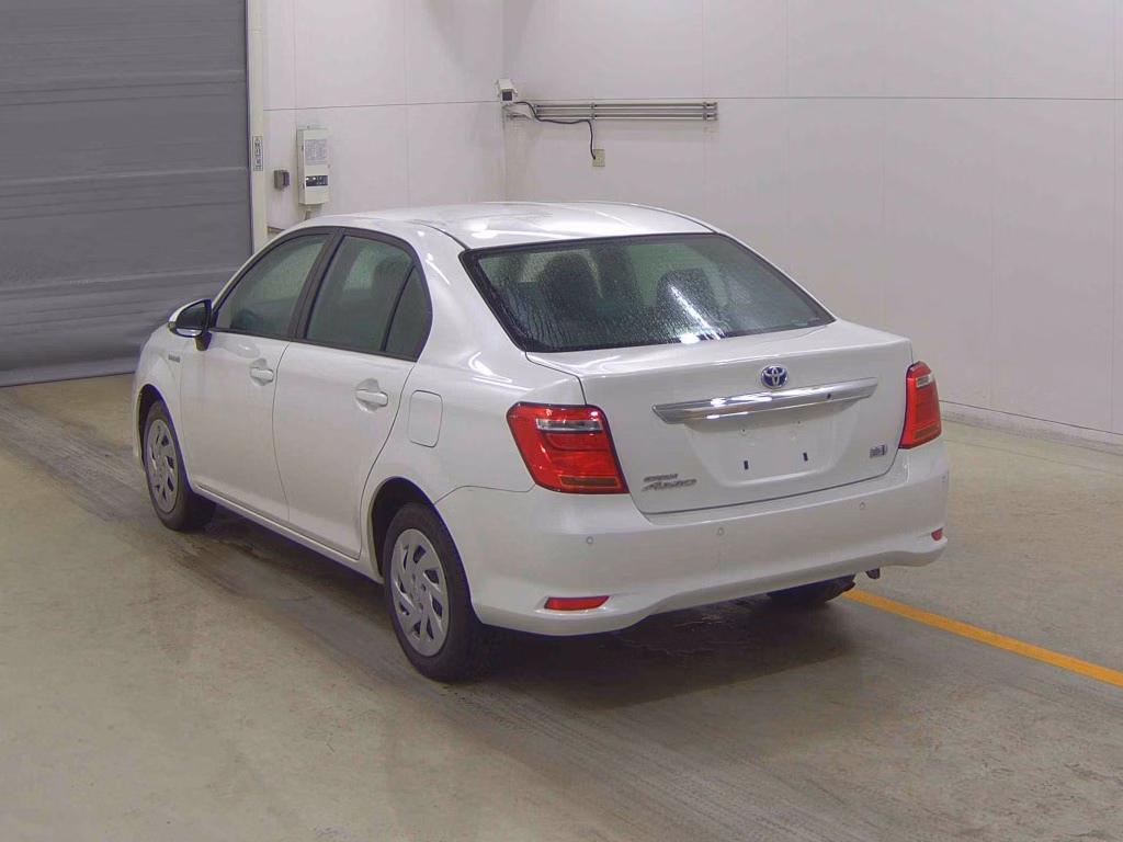 TOYOTA COROLLA AXIO
